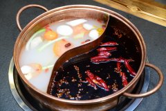 江苏海鲜火锅店加盟需要多少钱？火锅创业者需要具备什么条件？